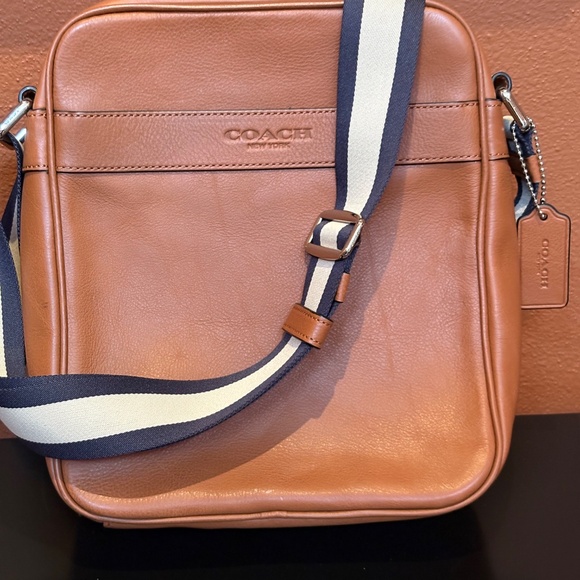 Tablet bag - Picture 3 of 3